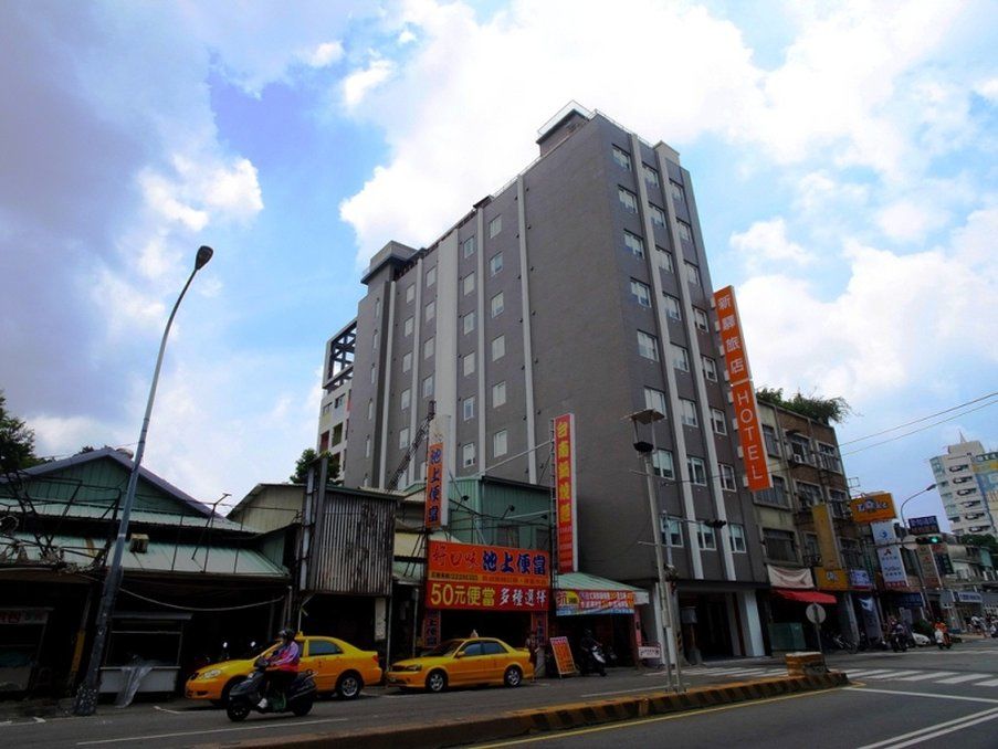 Cityinn Hotel Plus - Taichung Station Branch Zewnętrze zdjęcie