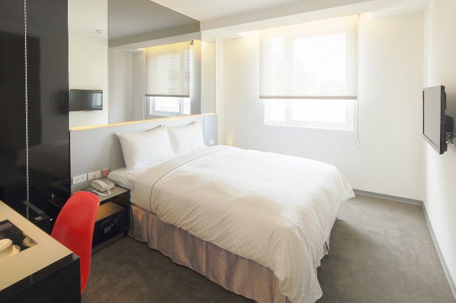 Cityinn Hotel Plus - Taichung Station Branch Zewnętrze zdjęcie